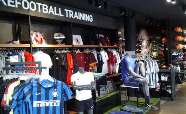 nike football shop